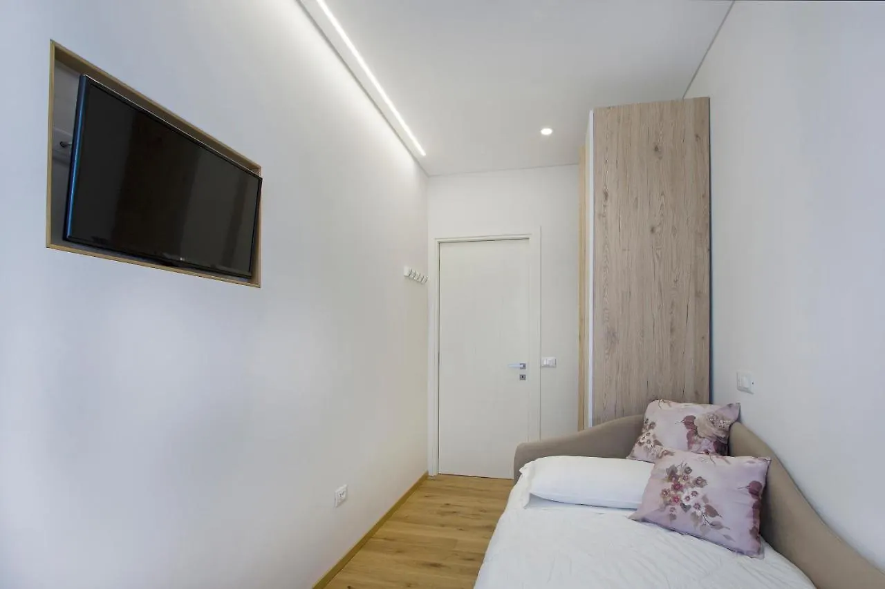 Crima Mare Luxury Apartment Misano Adriatico 0*,  Italy